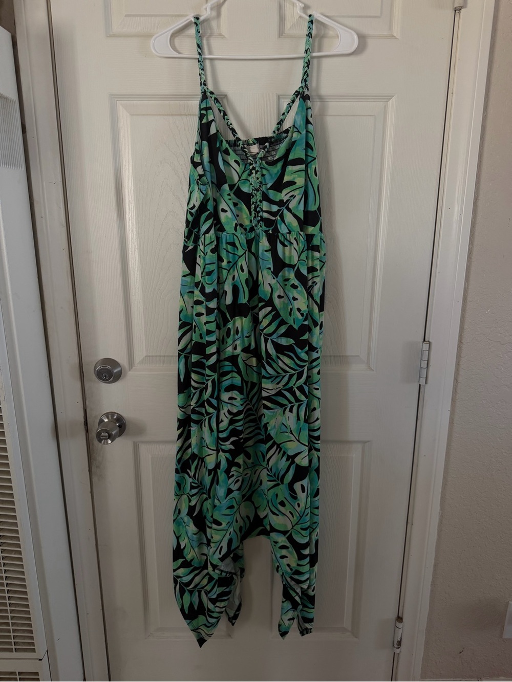 Derek Heart Tropical Leaf Print Midi Dress in Teal and Black